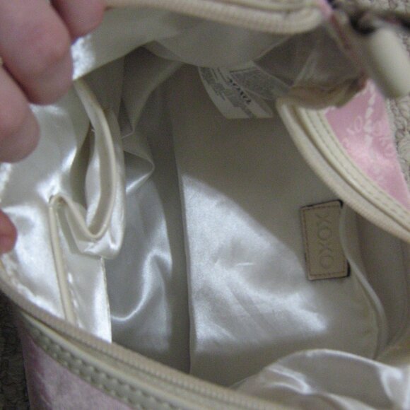 xoxo shoulder bag - Picture 5 of 8